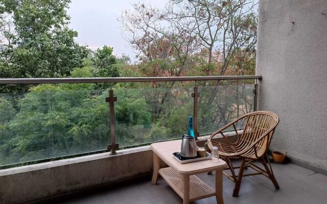 ZRI 24 hospitality service apartment