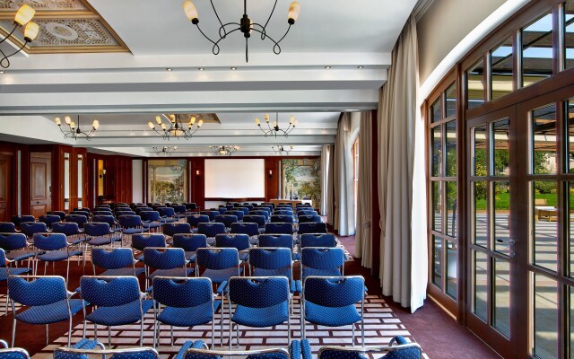 The St. Regis Mardavall Mallorca Resort