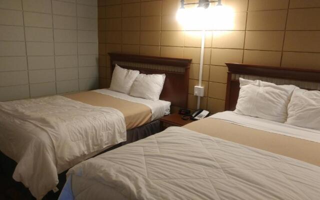 Big Rock Motel