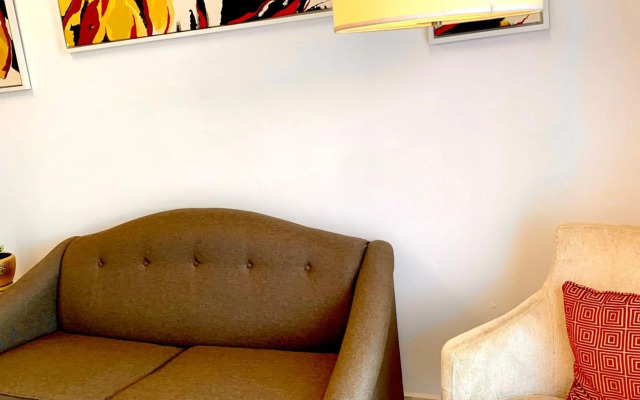 Sea La Vie Goldy @ Laguna Resort