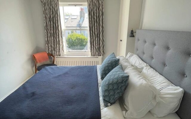 Bright & Stylish 1BD Flat - Wandsworth Town