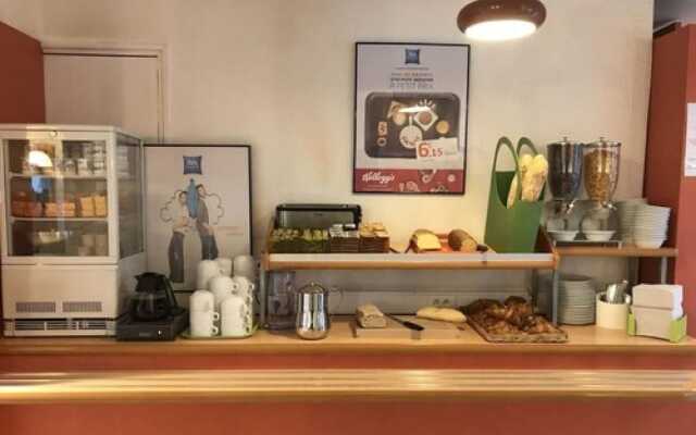 ibis budget Arles Sud Fourchon