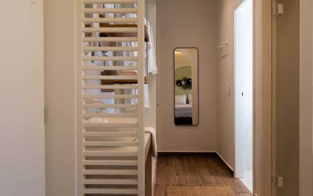 Pnoe Luxury Villa
