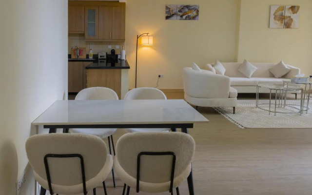 Stylish studio w/balcony close to the beach JBR