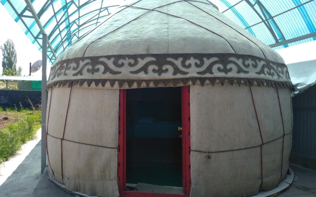 Karakol Yurt Lodge
