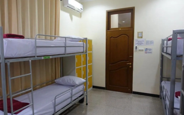 The Backpacker Semarang - Hostel