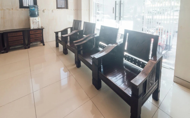 OYO 1872 Sakinah Grand Soabali Hotel