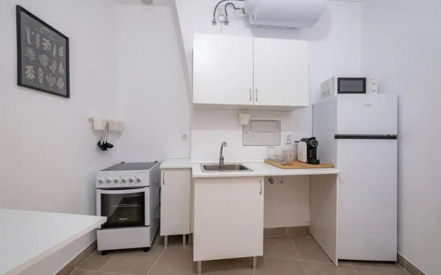 NEW! Unique 1 bedroom apartment- Santa Catarina 42