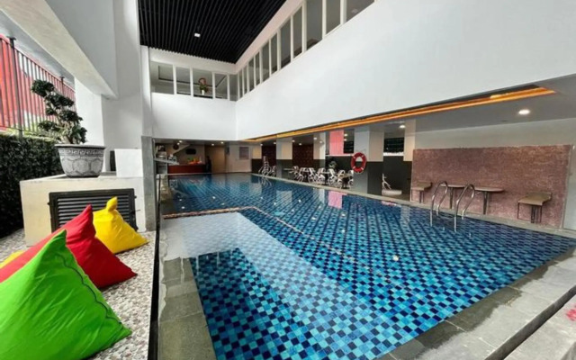Elizabeth Hotel & Resort