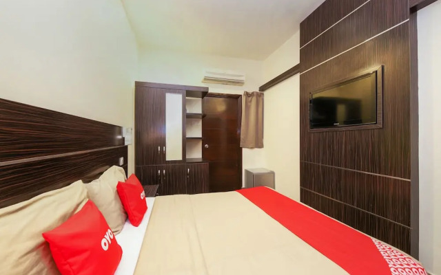 OYO 108 Golden Palace Hotel