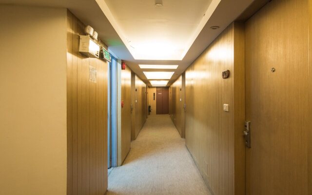 The E-Hotel Makati