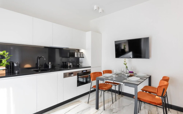 A World Aparts - 12 Viviani