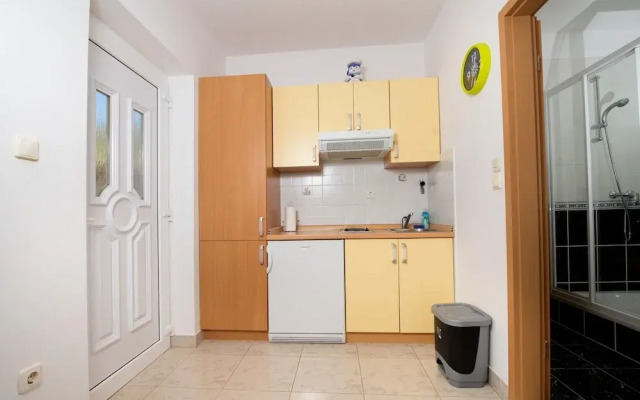 Apartments Jela