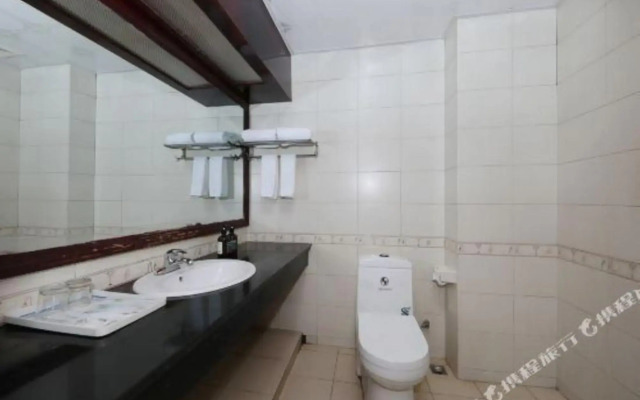 Fuding 0rientmeridien Hotel