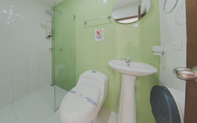 Hotel Azuan Suites By Geh Suites