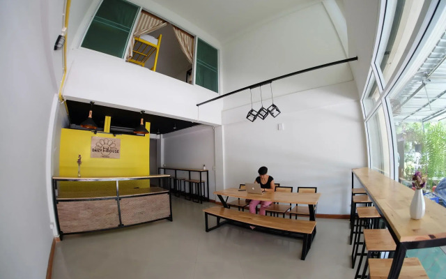 Daizy House - Hostel