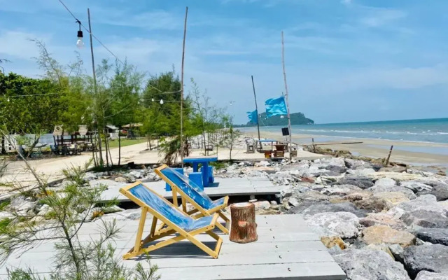 Pranmanee Beach Resort