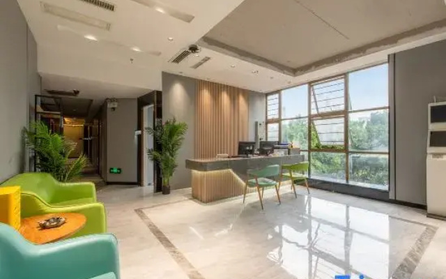 Quanyue Hotel