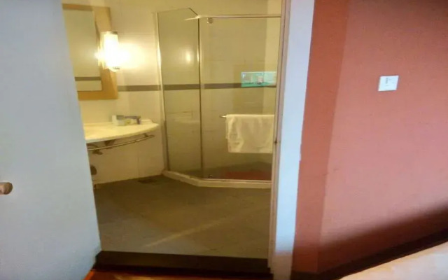 Hotel ibis Hangzhou Southern Song Dynasty Street