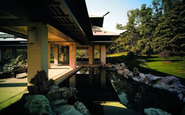 Dongjiao State Guest Hotel