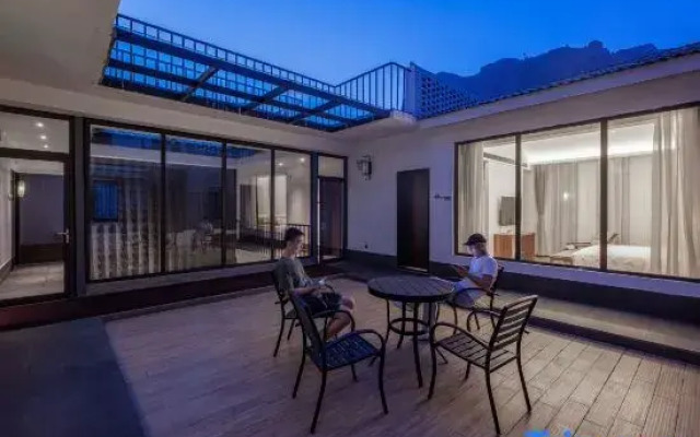 Qieman · Huanshan Viewing Life Boutique Hotel (Yuntai Mountain Anshang Service Area Branch)