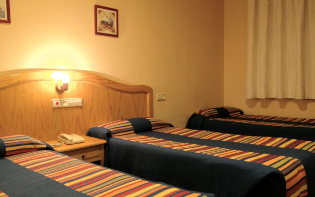 Hostal Los Corchos