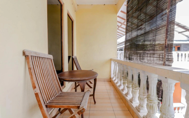 Adinda Beach Hotel and Villa by ZUZU