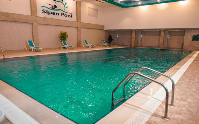 Sipan Luxury Hotel