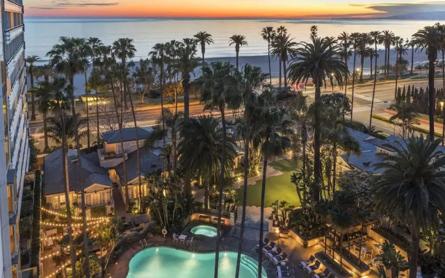 Fairmont Miramar Hotel & Bungalows