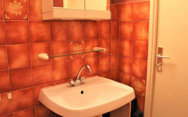 Appartement Vars, 1 pièce, 4 personnes - FR-1-330B-140