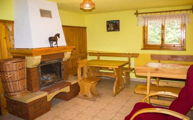 Hacjenda - Apartamenty i Pokoje Gościnne