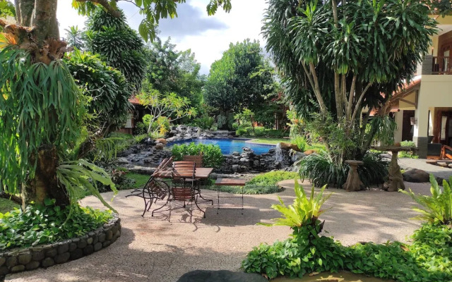 Duta Garden Hotel