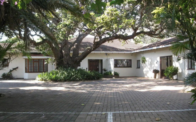 Mdoni House Guest Lodge