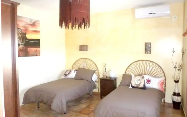 House With 5 Bedrooms in Daimiel , With Private Pool, Furnished Garden