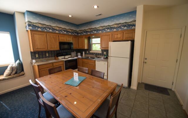 Ramada by Wyndham Branson Yacht Club