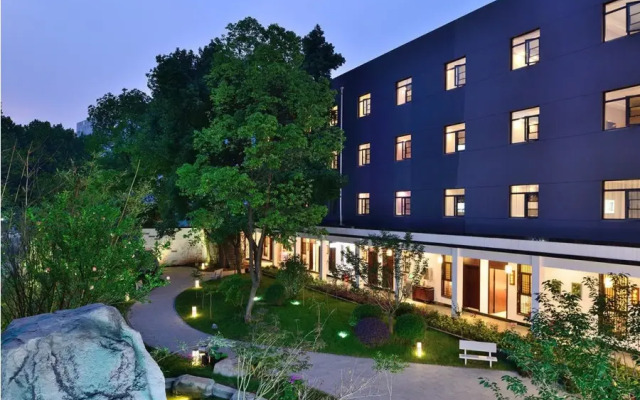 Lavande Hotels Wuhan Guangbutun Metro Station