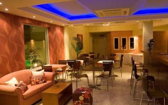 Theoxenia Hotel Apartments