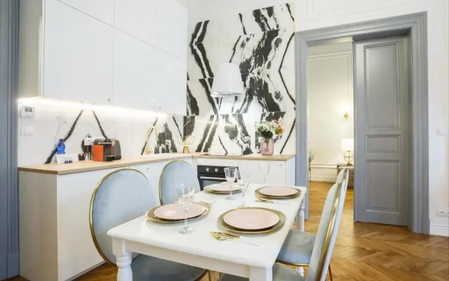 Palace Apartment by Main Station - Premier