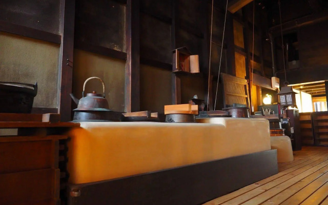 Naramachi Hostel & Restaurant