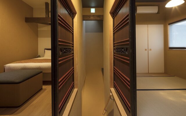 THE MACHIYA VILLA: Sanjo Shirakawa Koji