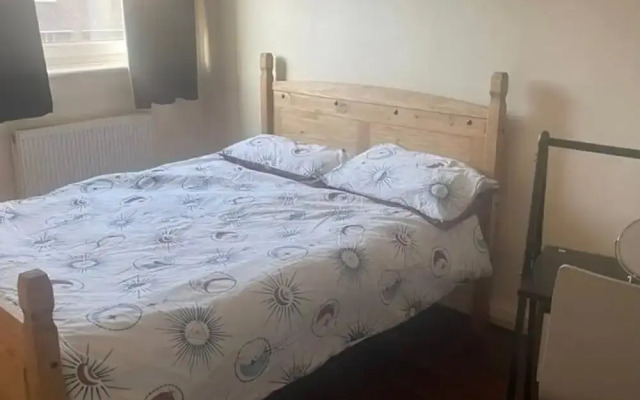 3br-sleeps5-balcony-centrallondon-ws95