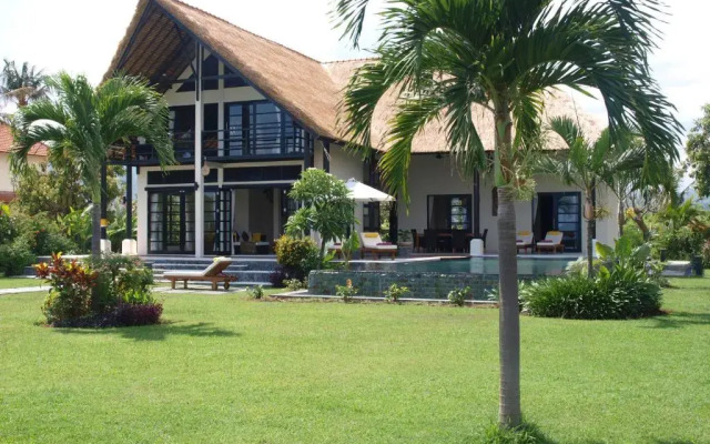 Villa Banjar Beach