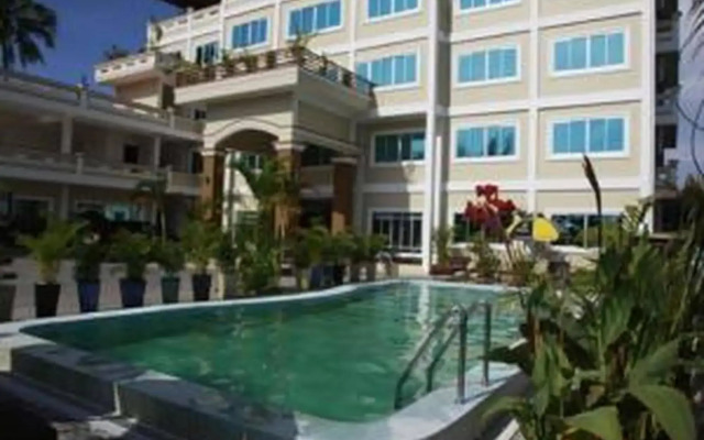 White Beach Hotel