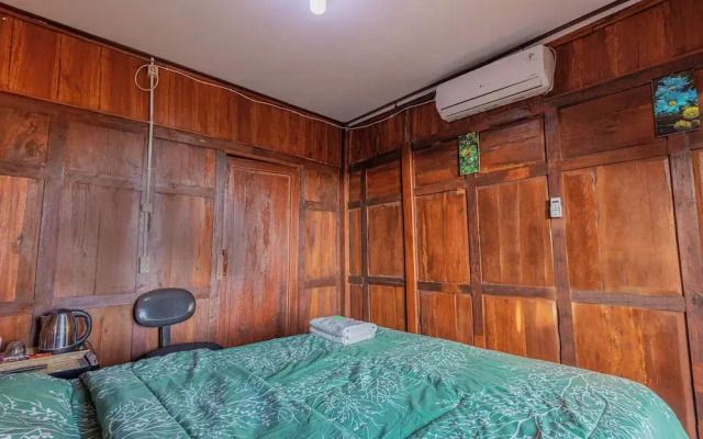 Baron Beach Bungalow