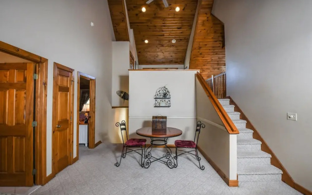 On Eagle's Wings 4 Bedroom House