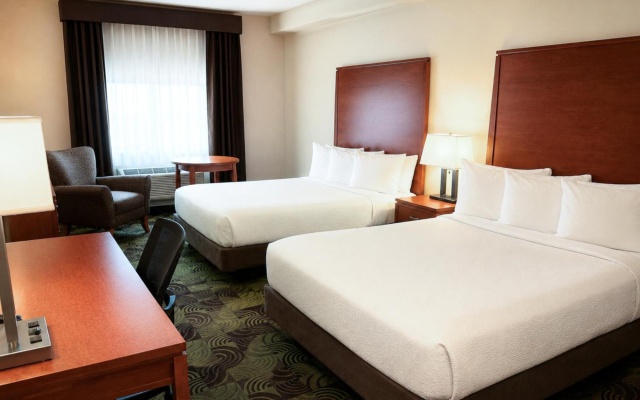 Deerfoot Inn & Casino