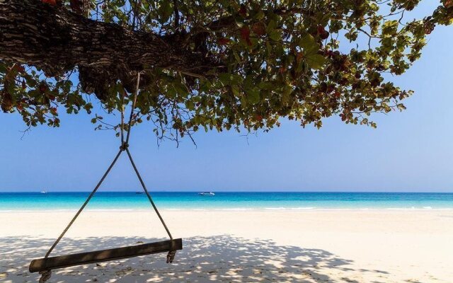 Honeymoon Private Island