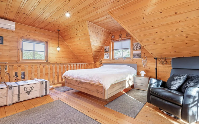 Log Cabin Native