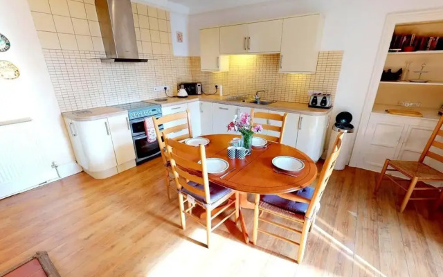 Bishops Tawton Overton House 2 Bedrooms