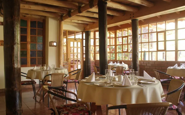 Iorana Urubamba Hotel
